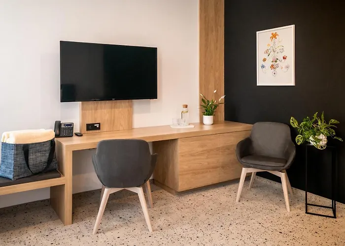 & Chariclea ホテル Poděbrady